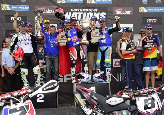 Supermoto delle Nazioni. Italia seconda dietro alla Francia Supermoto delle Nazioni. Italia seconda dietro alla Francia