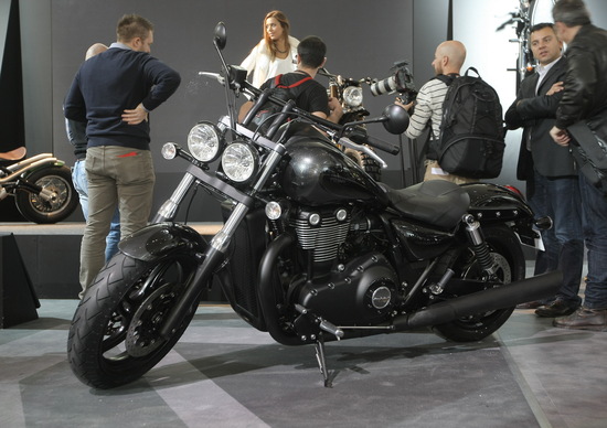 Triumph Thunderbird Night Storm 1107 m.y. 2015 Triumph Thunderbird Night Storm 1107 m.y. 2015
