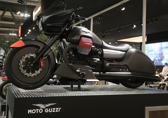 Moto Guzzi MGX21 Moto Guzzi MGX21