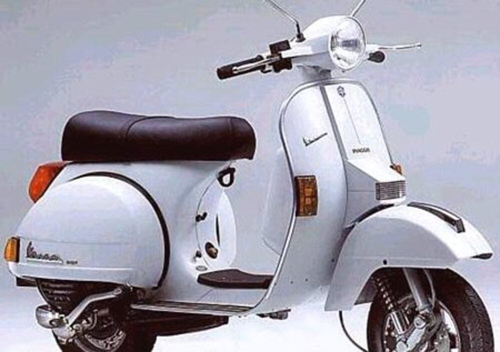 Piaggio Vespa 125 PX (1980 - 89), prezzo e scheda tecnica - Moto.it