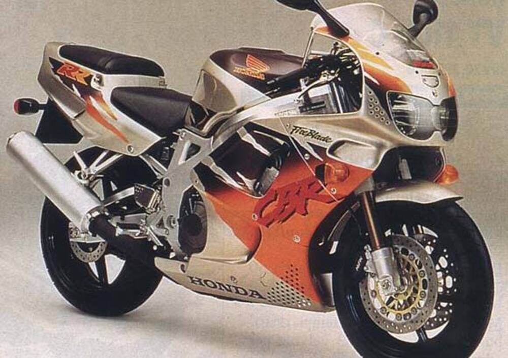 Honda cbr 900 rr