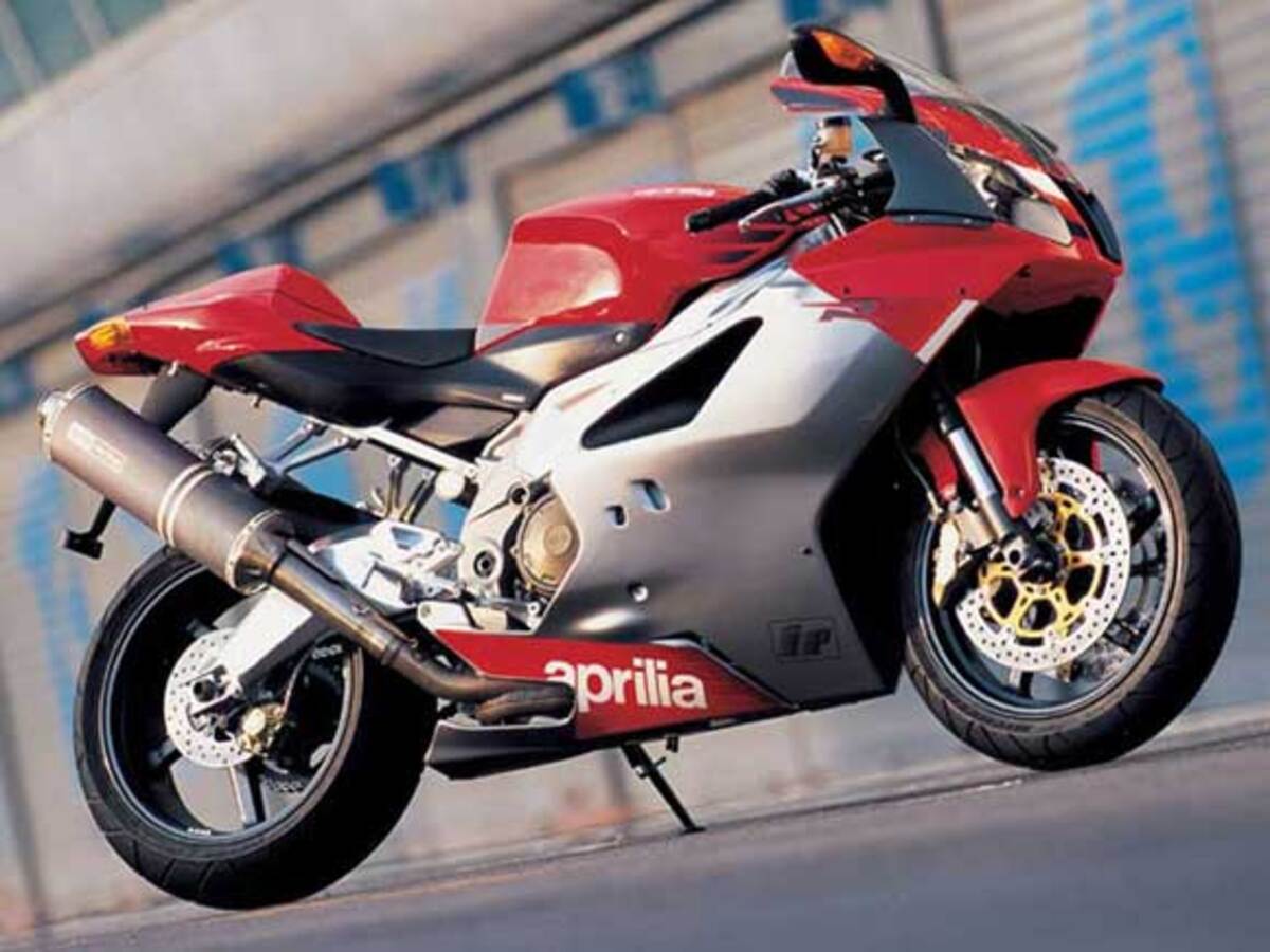 Априлла RSV 1000r мотоциклы