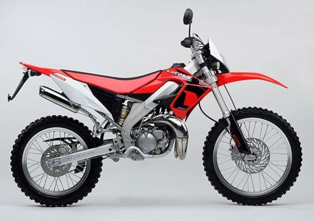 Derbi Senda Drd Pro 50 R 2006 07 Prezzo E Scheda Tecnica Moto It