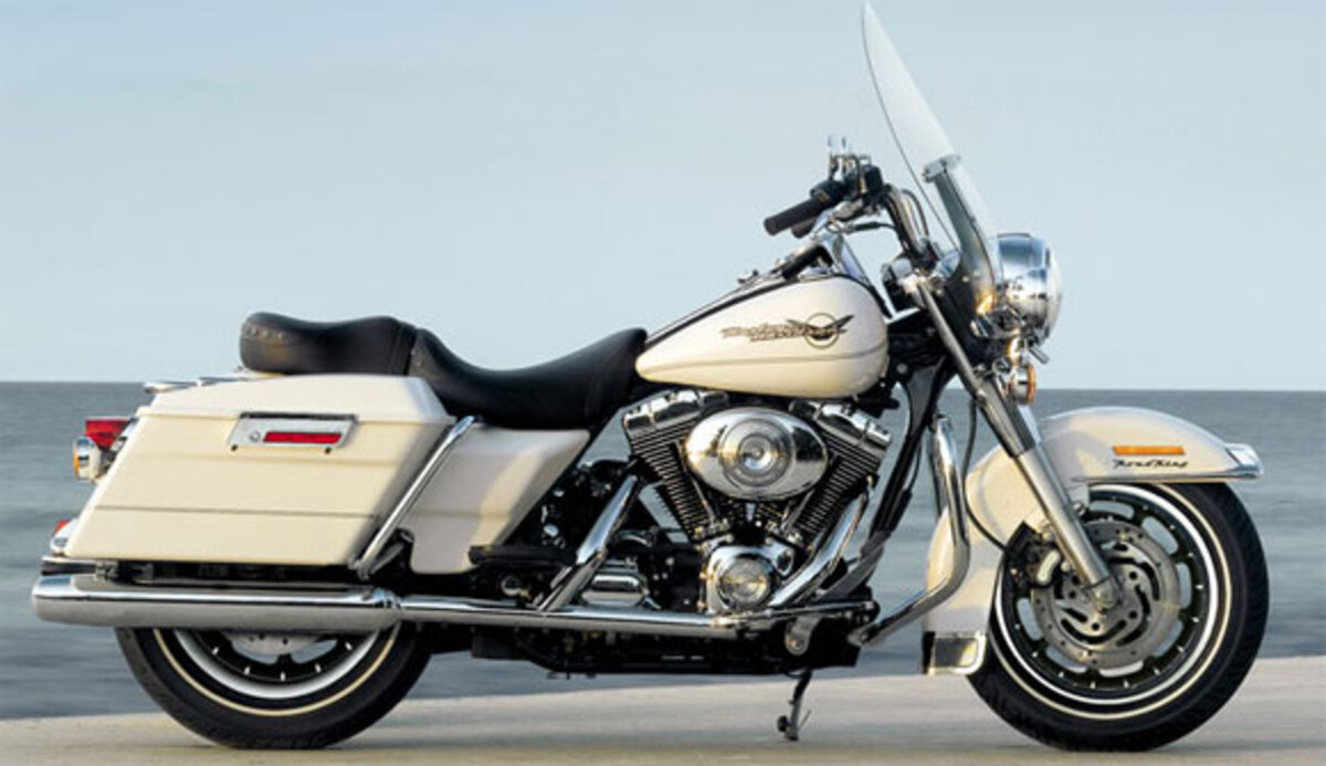 Harley-Davidson 1450 Road King (2005 - 06) - FLHRI, prezzo e scheda tecnica  - Moto.it