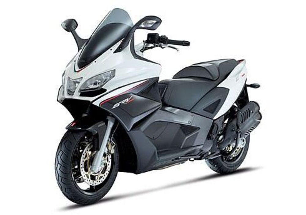 Aprilia SRV 850 ABS (2011 16),