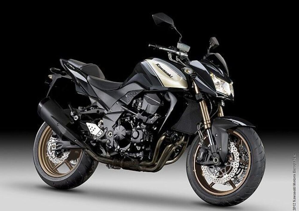 Kawasaki Z 750 R (2011 14), prezzo e scheda tecnica Moto.it Kawasaki Z 750 R (2011 14), prezzo e scheda tecnica Moto.it