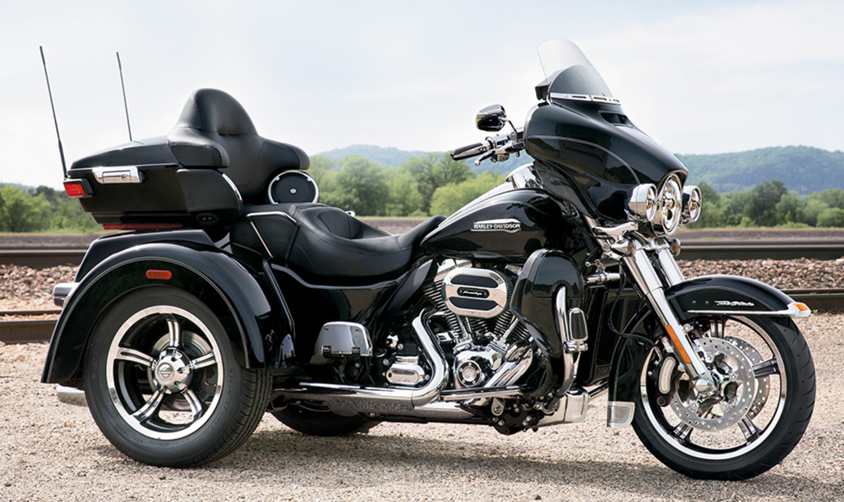 Harley-Davidson 107 Tri Glide Ultra Classic (2014 - 15) - FLHTCUTG, prezzo  e scheda tecnica - Moto.it