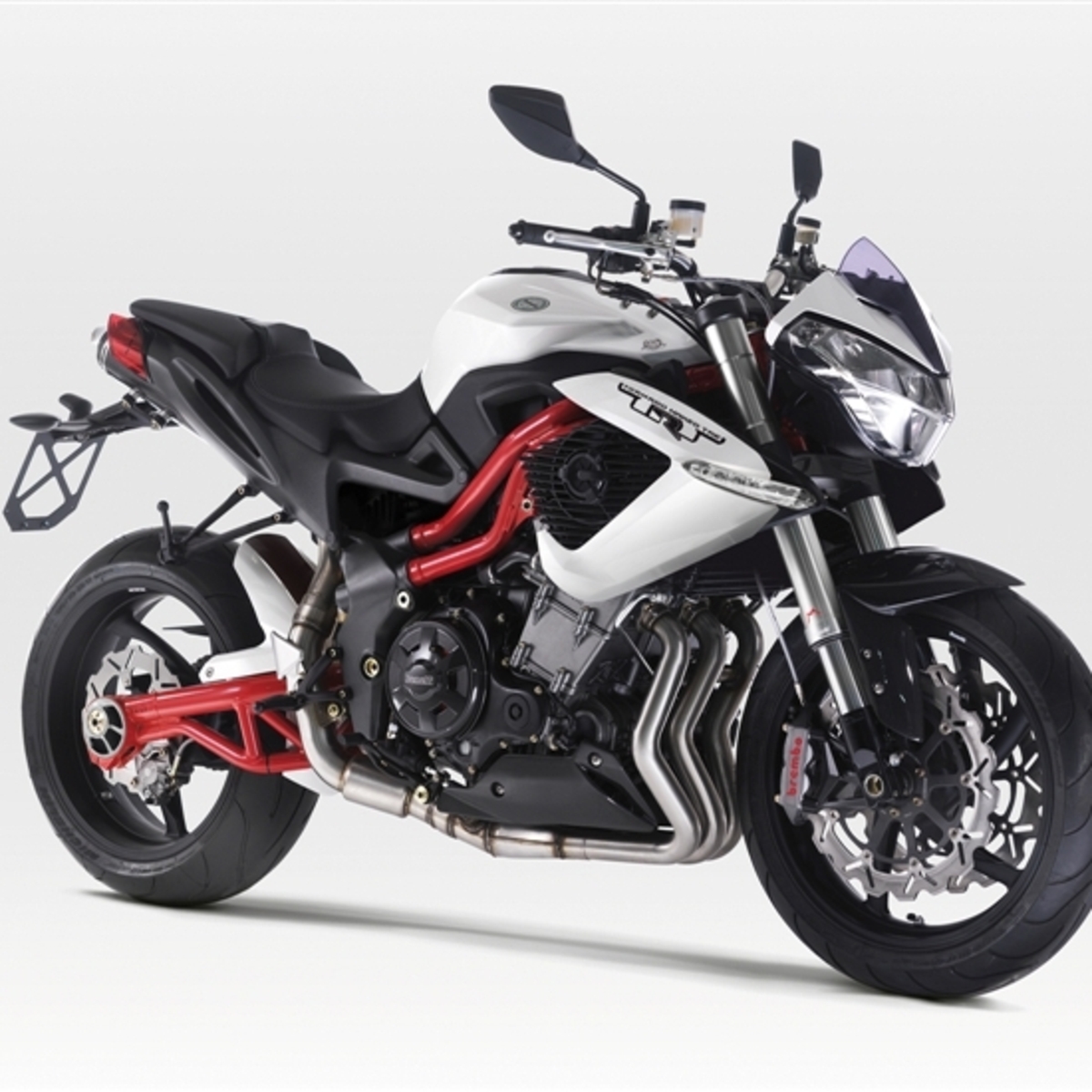 Benelli TNT R160, red passion - News - Moto.it