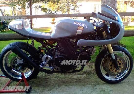 Le Strane di Moto.it: Ducati 600SS Le Strane di Moto.it: Ducati 600SS