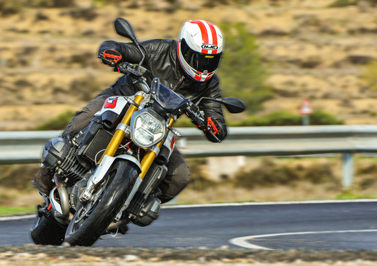 BMW R1200R 2015 BMW R1200R 2015