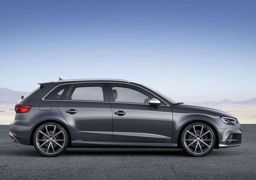 Audi S3 Sportback 2 0 Tfsi Quattro S Tronic 07 2013 07