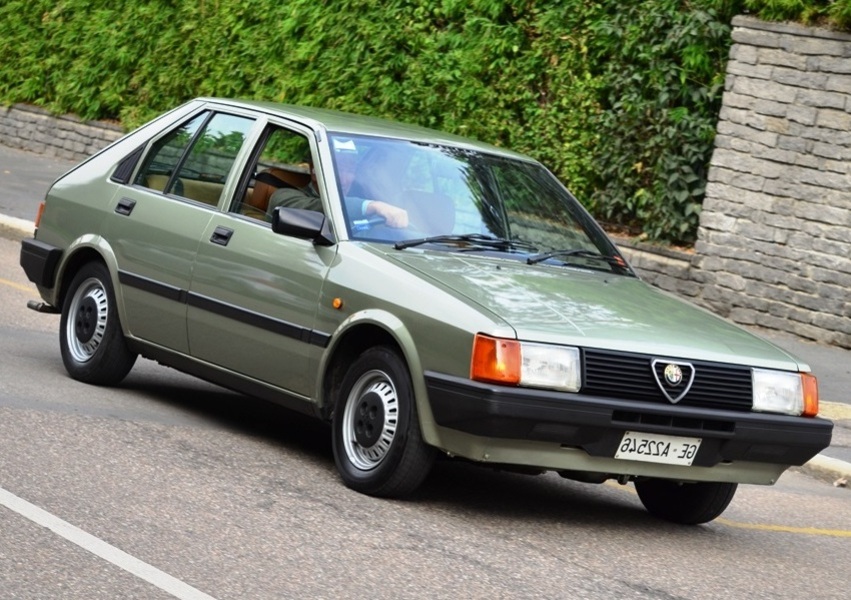 Alfa romeo arna