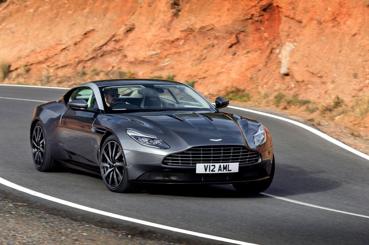 Aston martin db12 2023