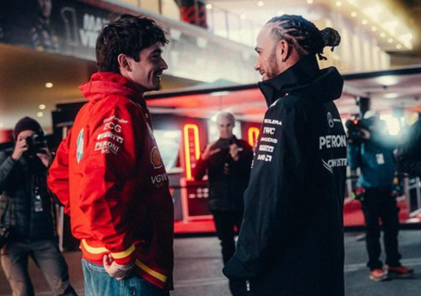 Ok, ma Charles Leclerc con Lewis Hamilton in Ferrari rischia di diventare la rana bollita di Noam Chomsky?