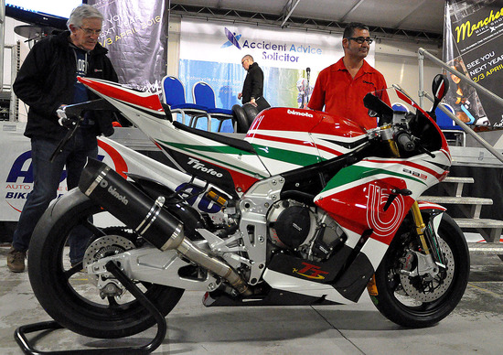 Bimota presenta la BB3 TTrofeo Bimota presenta la BB3 TTrofeo