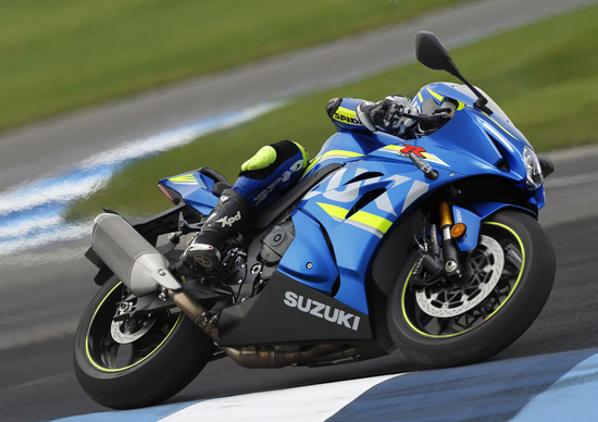Suzuki: la filosofia di sviluppo Suzuki: la filosofia di sviluppo