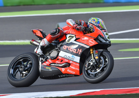 SBK Francia. Davies è il più veloce anche nelle FP2 SBK Francia. Davies è il più veloce anche nelle FP2