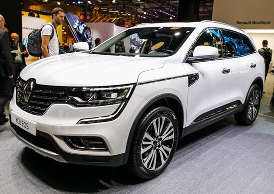 Renault nel segno dell'ibrido, ma non subito. Prima quarto SUV Renault nel segno dell'ibrido, ma non subito. Prima quarto SUV