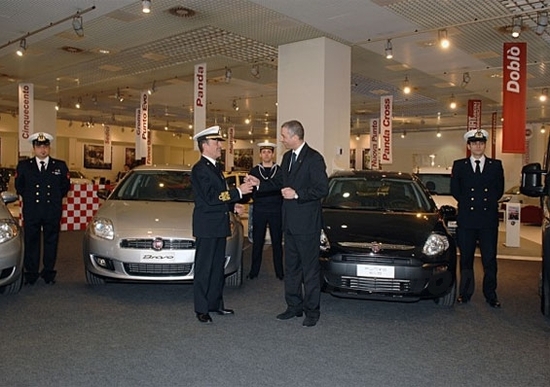 Una flotta di vetture Fiat consegnata alla Marina Militare Una flotta di vetture Fiat consegnata alla Marina Militare