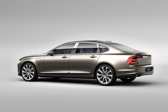 Volvo S90 Excellence: comfort da limousine - News - Automoto.it