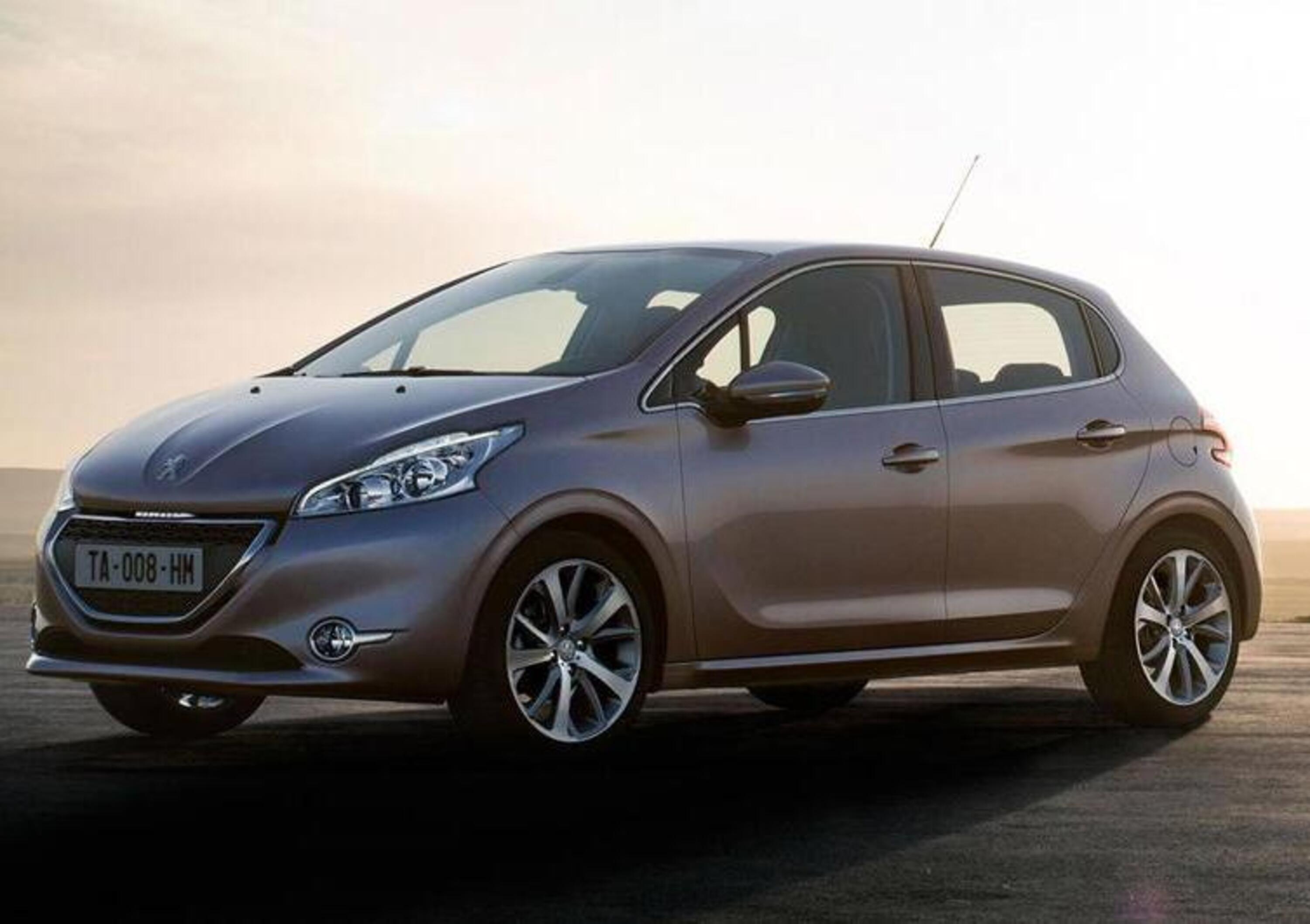 quanto è lunga la peugeot 208