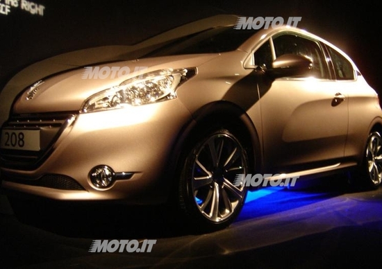 Peugeot 208: esposta alla mostra Ultrabody di Milano Peugeot 208: esposta alla mostra Ultrabody di Milano