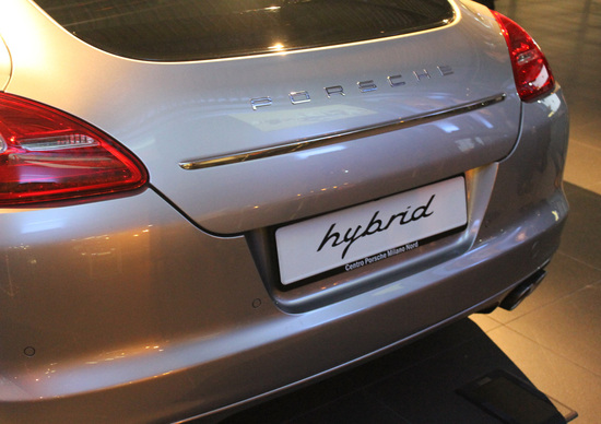 Porsche: nel futuro sempre più ibridi plug-in Porsche: nel futuro sempre più ibridi plug-in