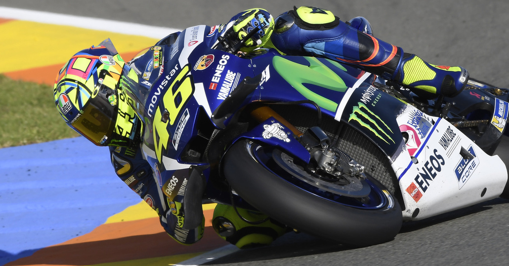 MotoGP. Rossi: Con Iannone una sfida all'ultimo sangue