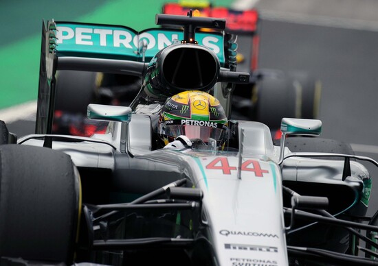 F1, Gp Brasile 2016, Hamilton: «Ho realizzato un sogno» F1, Gp Brasile 2016, Hamilton: «Ho realizzato un sogno»