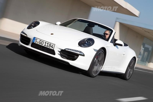 Porsche 911 Carrera 4 - Prove - Automoto.it
