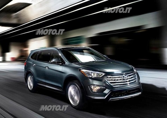 Hyundai Santa Fe a 7 posti Hyundai Santa Fe a 7 posti