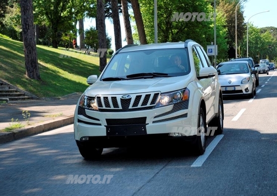 Mahindra XUV 500: ora con turbodiesel da 140 CV Euro 5 Mahindra XUV 500: ora con turbodiesel da 140 CV Euro 5