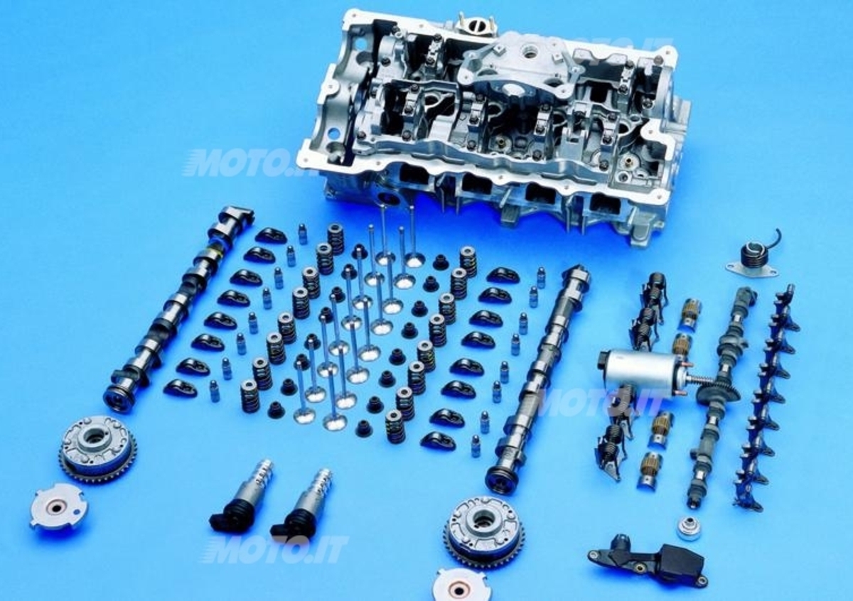 Tecnica Le Teste Dei Cilindri Dove Nascono I Cavalli Prima Parte News Automoto It