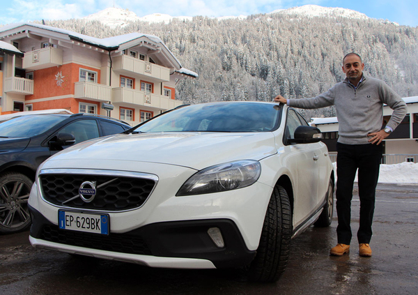 VOLVO V40 BATTERIA SCARICARE