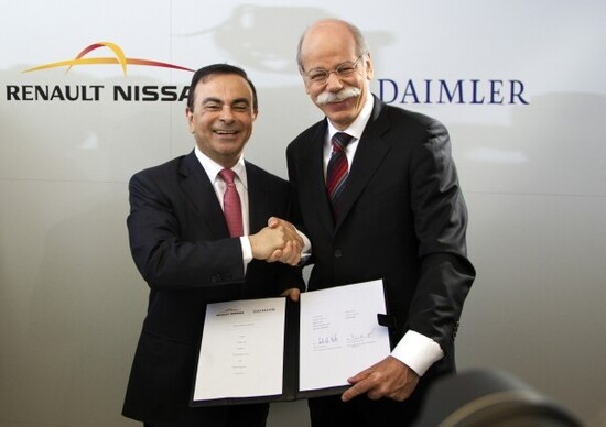 Renault-Nissan: siglato accordo con Daimler e Ford per l’idrogeno Renault-Nissan: siglato accordo con Daimler e Ford per l’idrogeno