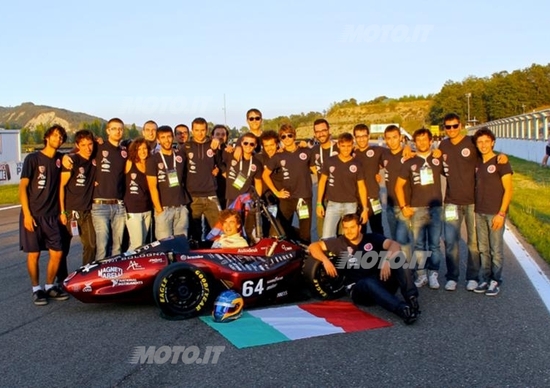 UniBo Motorsport: il team di studenti che ha costruito una monoposto UniBo Motorsport: il team di studenti che ha costruito una monoposto
