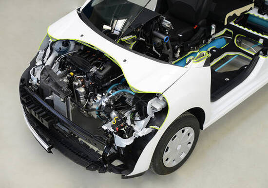 Peugeot-Citroen presenterà a Ginevra la tecnologia Hybrid Air Peugeot-Citroen presenterà a Ginevra la tecnologia Hybrid Air