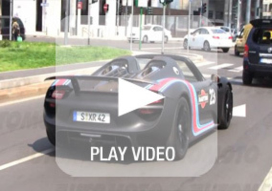 Porsche 918 Spyder: video su strada Porsche 918 Spyder: video su strada