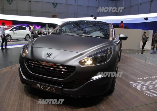 Peugeot RCZ R: a Goodwood la versione di serie Peugeot RCZ R: a Goodwood la versione di serie