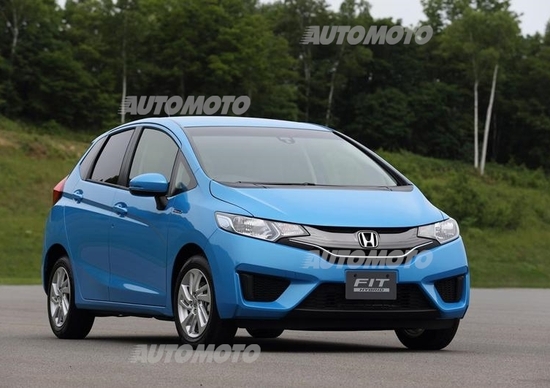 Nuova Honda Fit (Jazz) Hybrid: debutta il nuovo sistema ibrido con cambio a doppia frizione Nuova Honda Fit (Jazz) Hybrid: debutta il nuovo sistema ibrido con cambio a doppia frizione