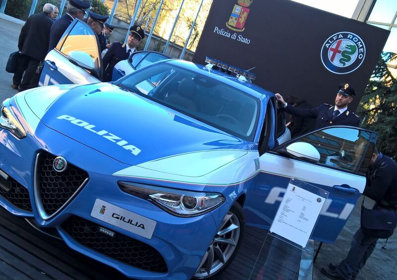 Alfa Romeo La Giulia Veloce Alla Polizia Di Stato News Automoto It