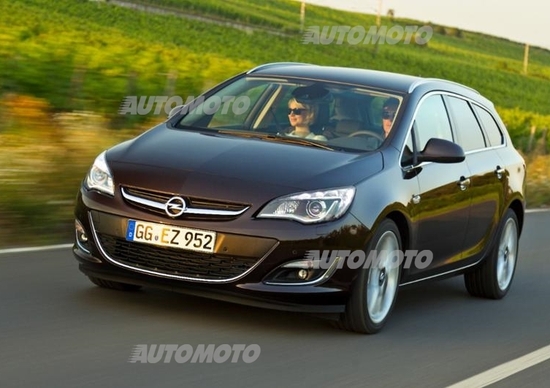 Opel Astra: nel 2014 con il nuovo 1.6 CDTI e un inedito sistema di infotainment Opel Astra: nel 2014 con il nuovo 1.6 CDTI e un inedito sistema di infotainment