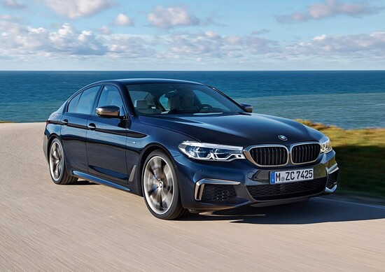 BMW M550i xDrive, quasi M5 ma 4WD BMW M550i xDrive, quasi M5 ma 4WD