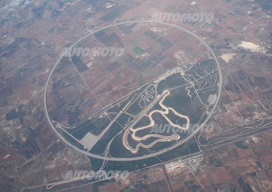 Proving Ground: i segreti delle più importanti piste di collaudo del mondo Proving Ground: i segreti delle più importanti piste di collaudo del mondo