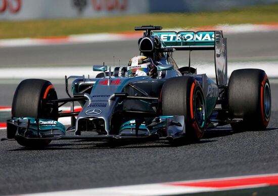 Formula 1 Spagna 2014: Hamilton in testa alle libere del venerdì Formula 1 Spagna 2014: Hamilton in testa alle libere del venerdì