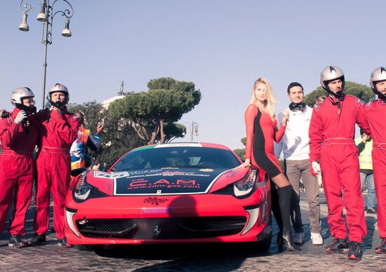 Pit-stop Ferrari per Amatrice: il video da Roma Pit-stop Ferrari per Amatrice: il video da Roma