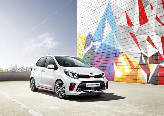 Nuova Kia Picanto 2017: prime immagini ufficiali Nuova Kia Picanto 2017: prime immagini ufficiali