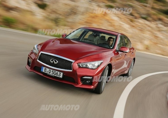 Infiniti Q50 2.0 benzina da 211 CV: i prezzi Infiniti Q50 2.0 benzina da 211 CV: i prezzi