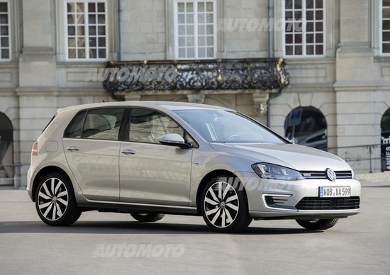 Quanto costa la Volkswagen Golf GTE: ecco i prezzi di listino Quanto costa la Volkswagen Golf GTE: ecco i prezzi di listino