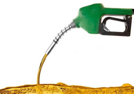 De Vita: «L'Italia è l'unico Paese dove il prezzo della benzina non scende quanto dovrebbe» De Vita: «L'Italia è l'unico Paese dove il prezzo della benzina non scende quanto dovrebbe»